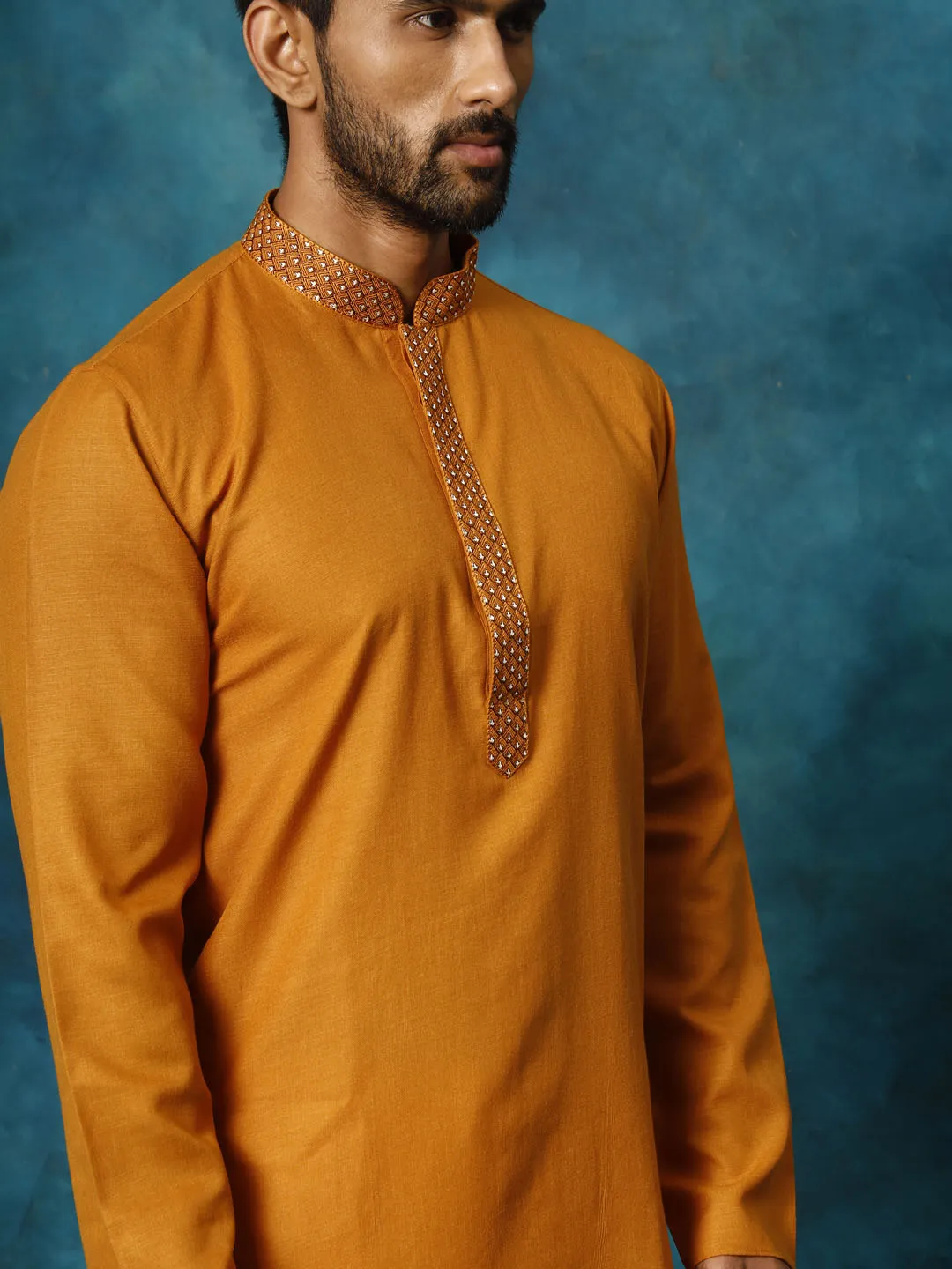 VASTRAMAY Men's Rust Cotton Blend Ethnic Kurta